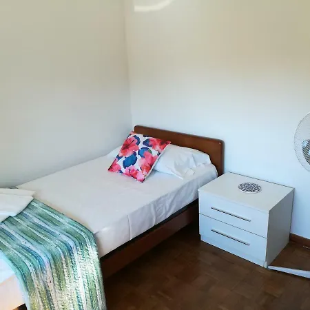 Konukevi Venice 2*